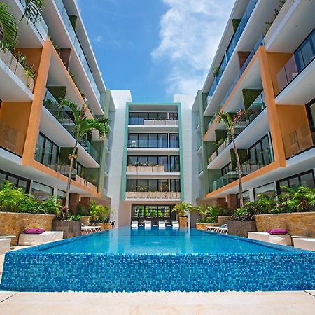 Klr The City Condos Плая-дель-Кармен Экстерьер фото